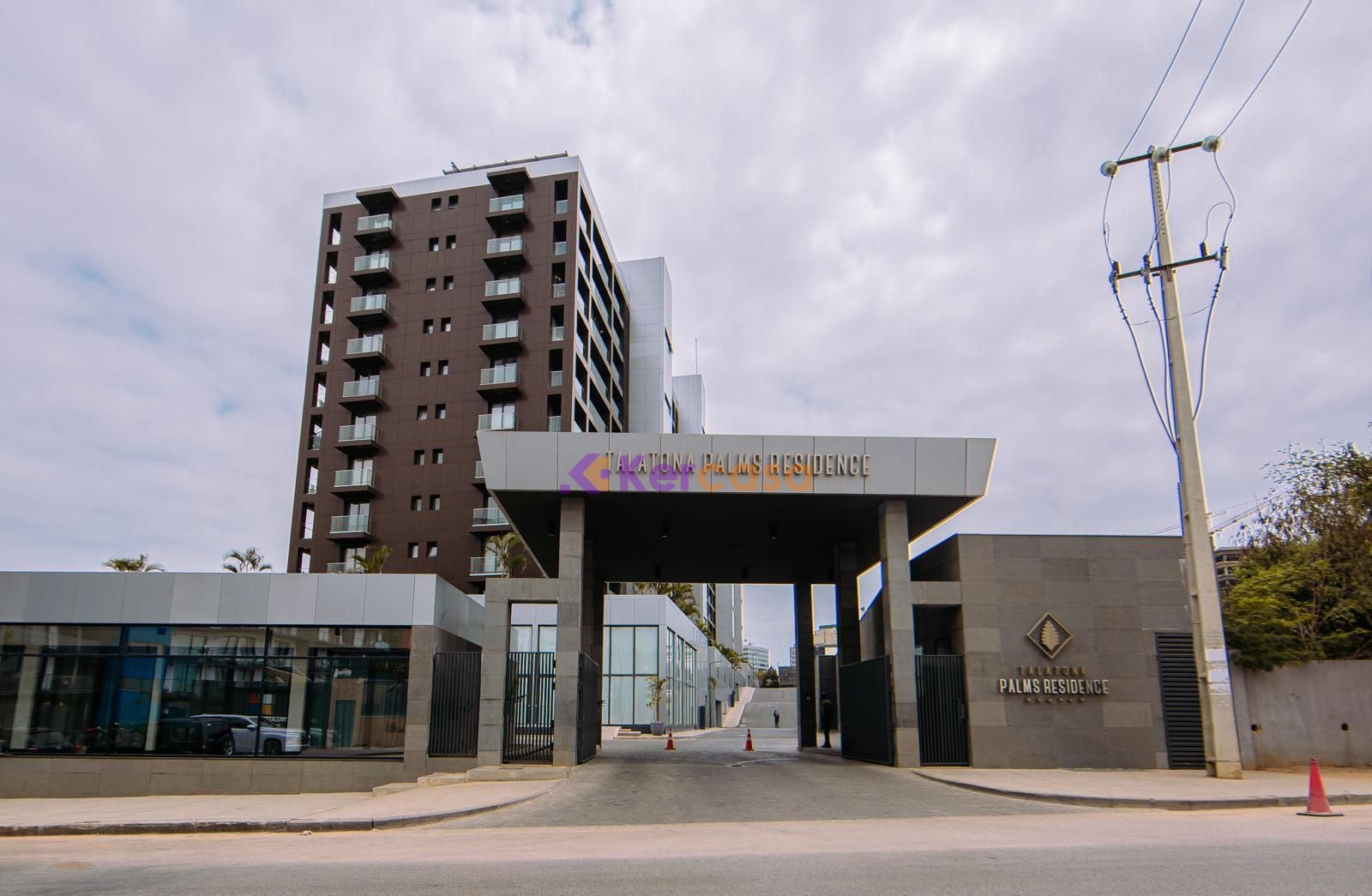 Apartamento T3 mobiliado no condomínio Palms Residence - Talatona 
